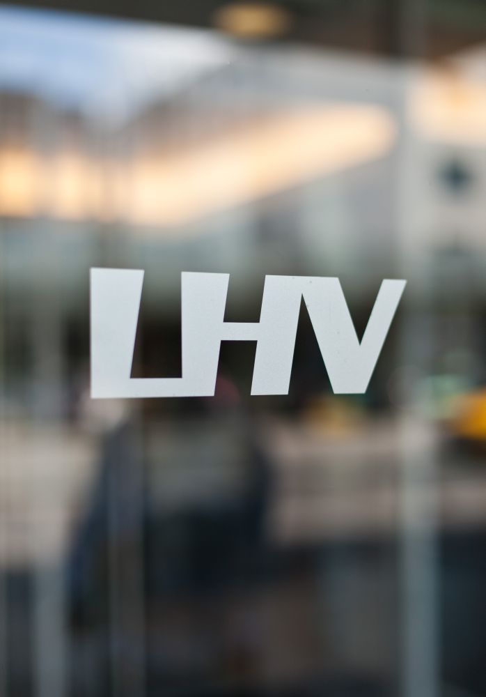 LHV Pank jätkab Eesti Jalgpalli Liidu peatoetajana