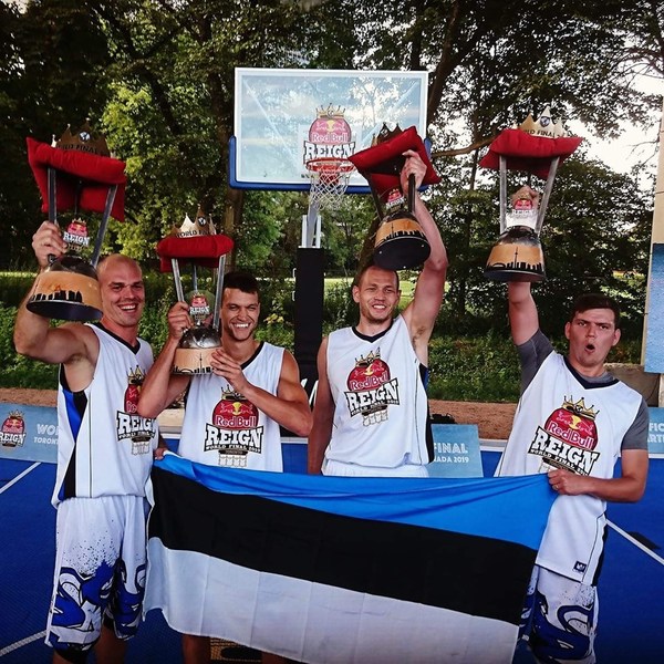 VIDEO: Eesti tänavakorvpallurid võitsid Torontos Red Bulli maailmaturnee