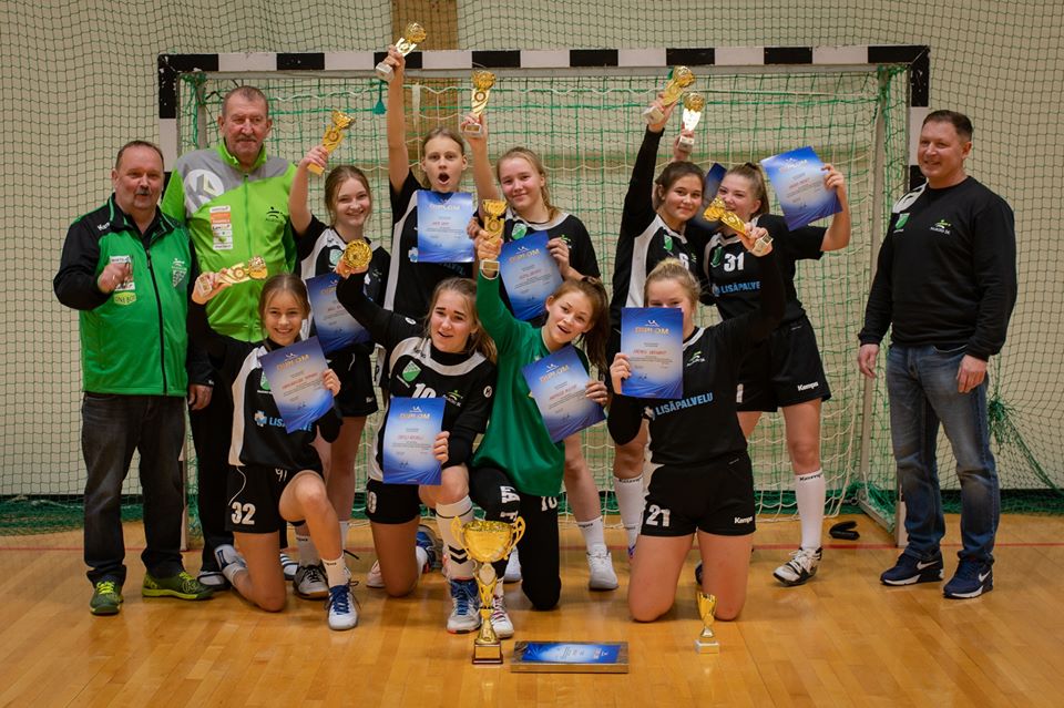 Aruküla tüdrukud võitsid käsipallis Eesti karika
